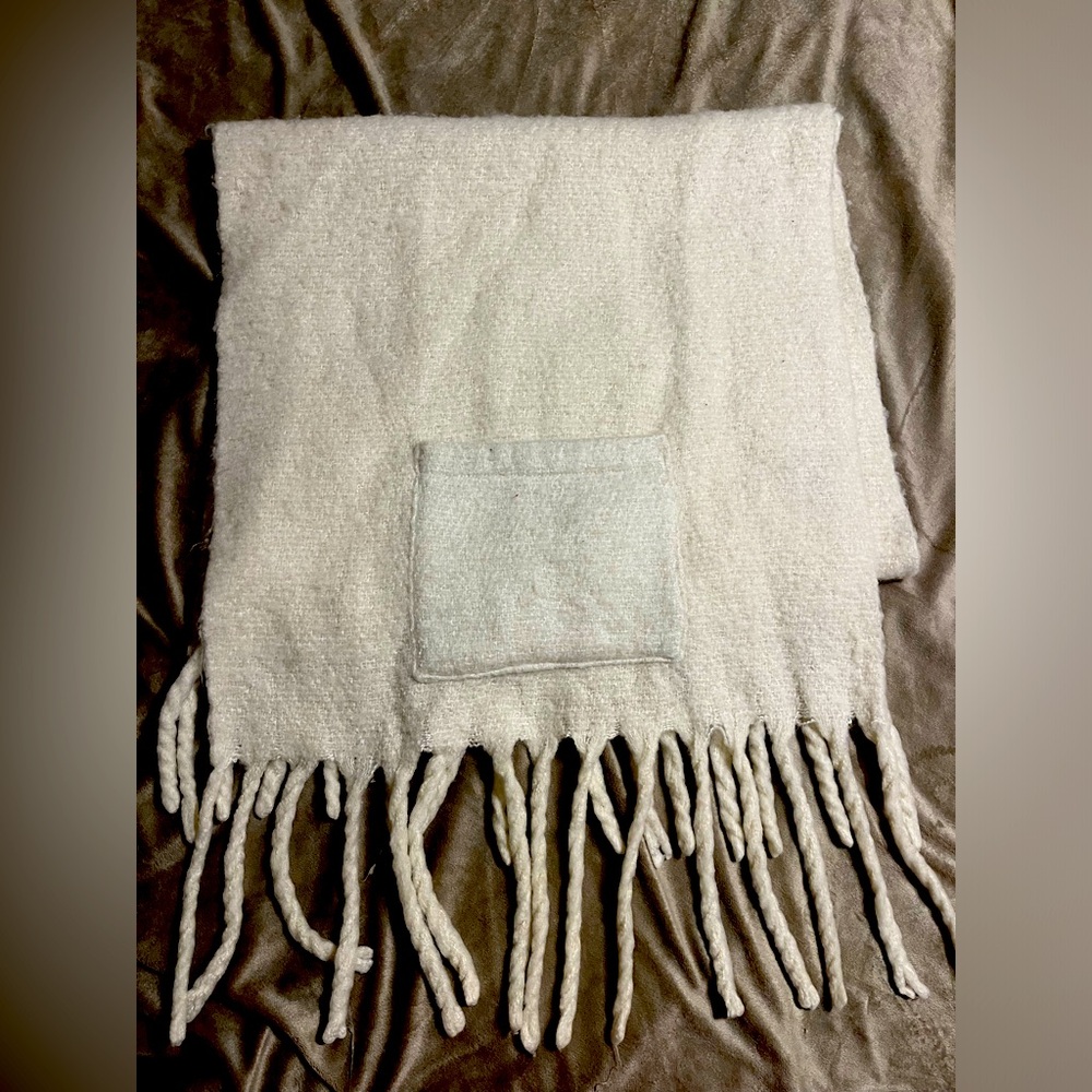 Steve Madden oversized Tassel Scarf with pockets